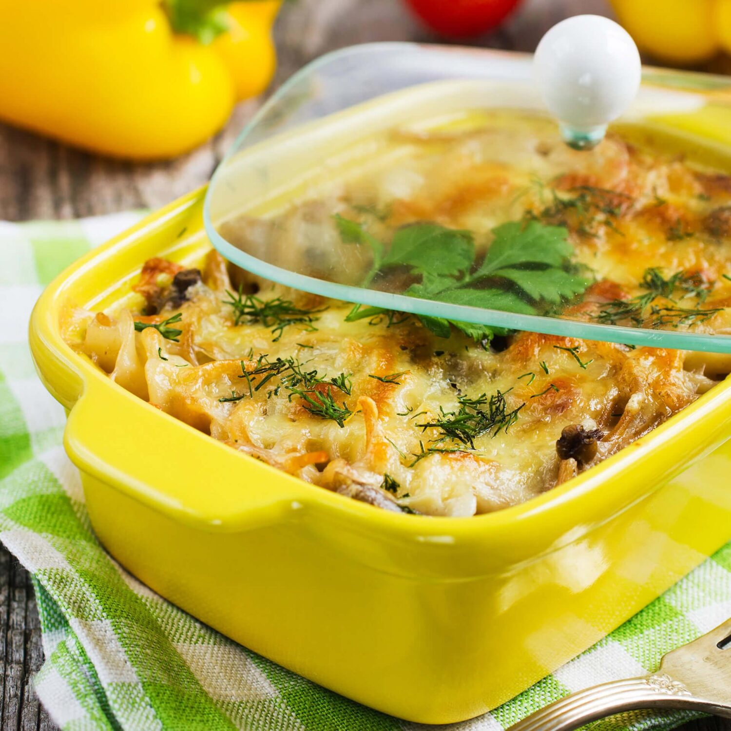 Pâtes aux légumes et aux chanterelles gratinées TOUGO